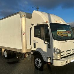 Lower price! 2011 NPR Box Truck w Lift Gate