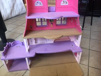 Doll house
