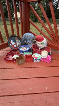 Twelve Assorted Christmas Items 