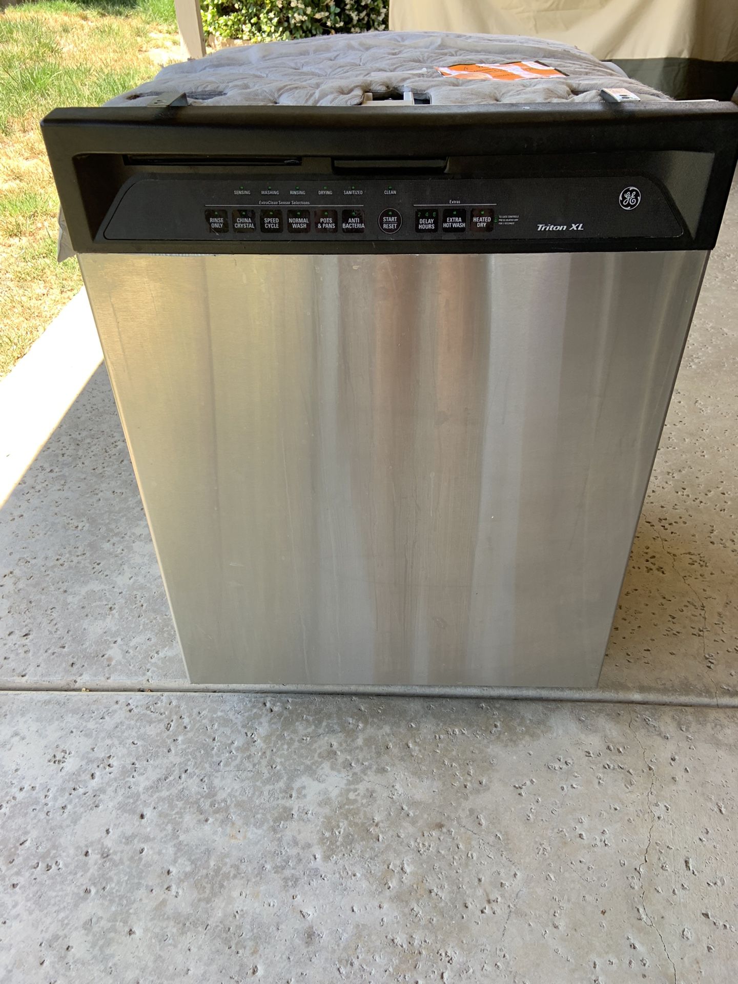 GE Triton XL Stainless Dishwasher for Sale in Menifee, CA OfferUp
