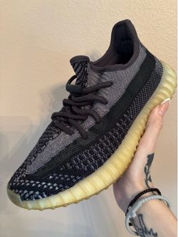 adidas Yeezy Boost 350 V2 ‘Carbon'