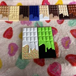 Makeup Maquillaje I Heart Revolution $5