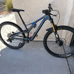2020 Specialized Stump jumper Pro Size Medium