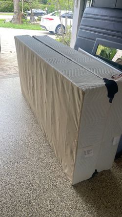 Two Twin Box Springs for King Bed
