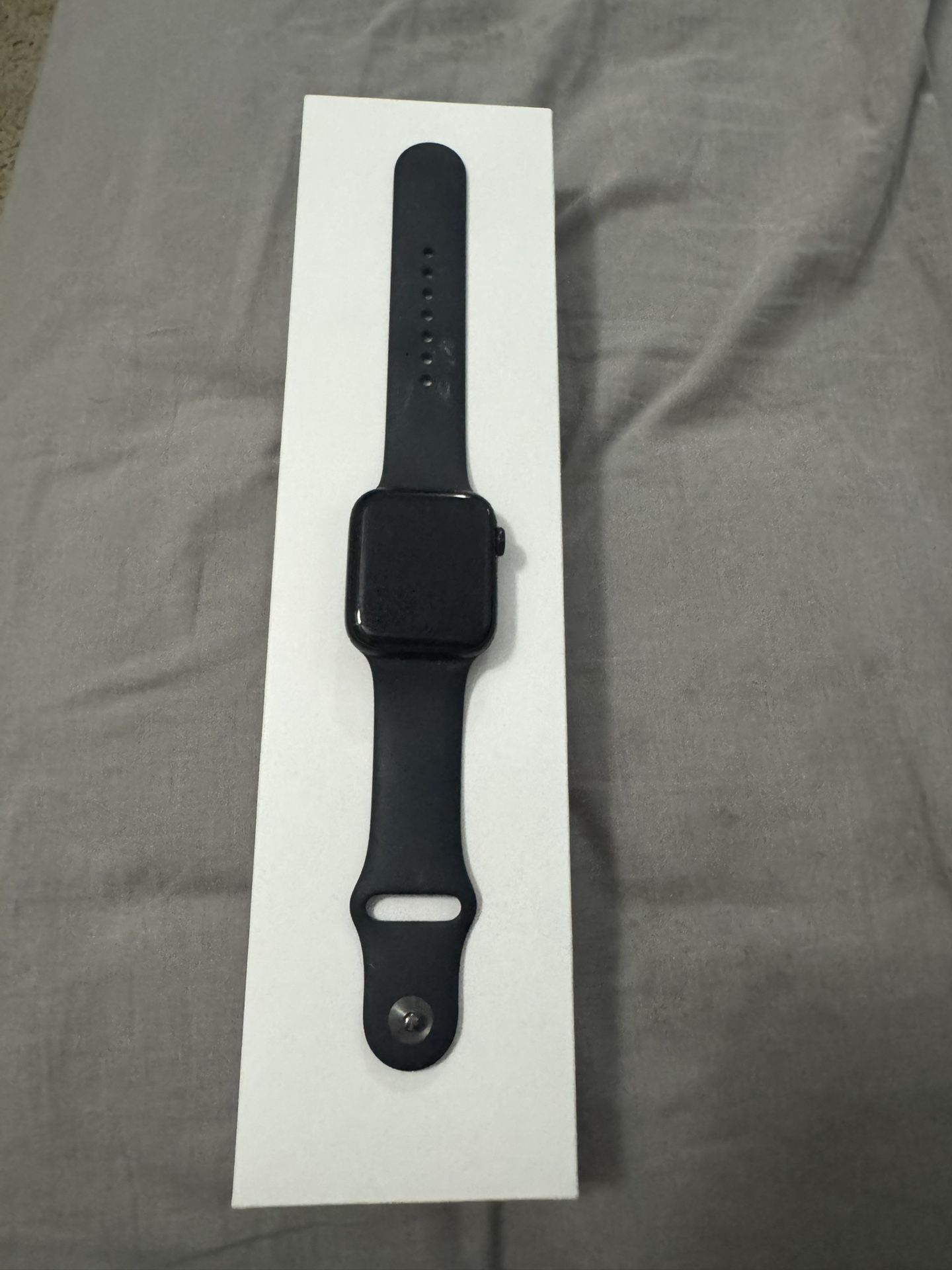 Apple Watch SE 44mm