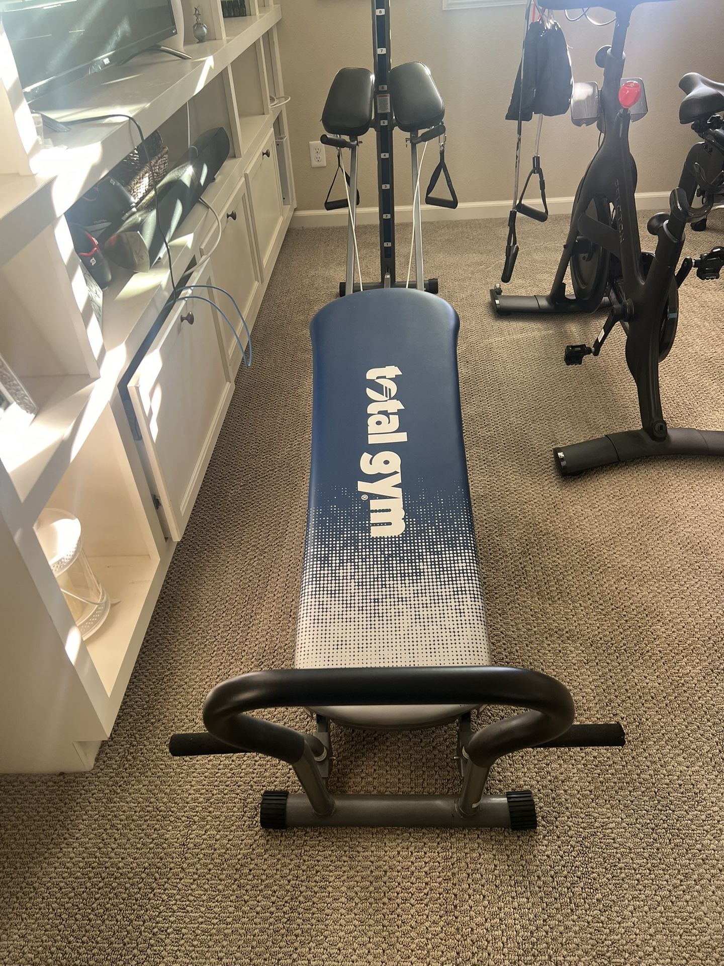 Total gym Elite. Pilates Attachments Included