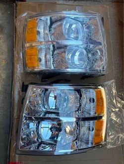07-13 Chevy Silverado Headlights Faros Calaveras Micas