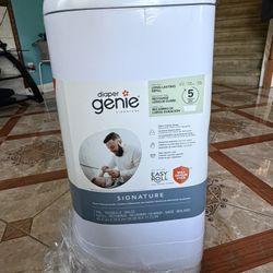 Diaper Genie signature w/refills brand new