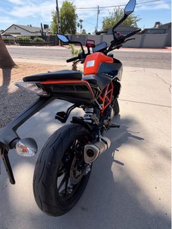 KTM 390