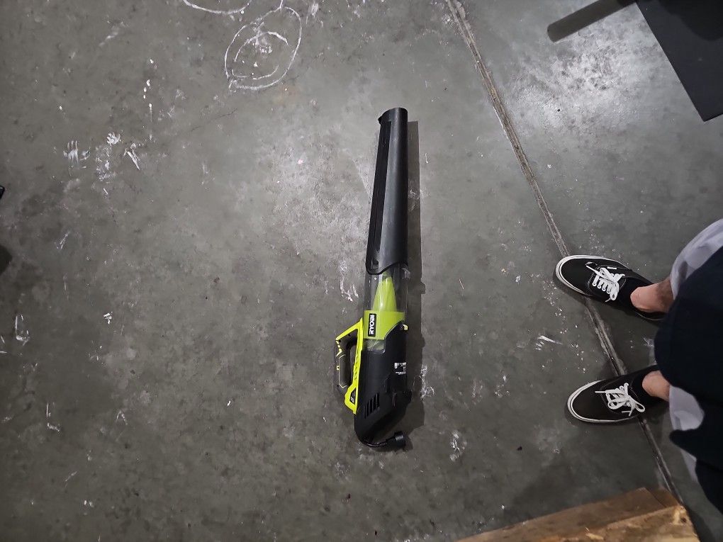 Ryobi Corded Leaf Blower