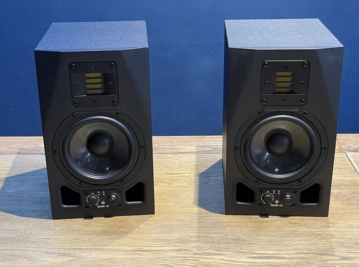 Adam Audio A5X Studio Monitors Pair / Speaker Wall Mount