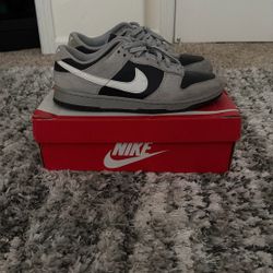 Grey/black Nike Dunks  Men’s Size 10