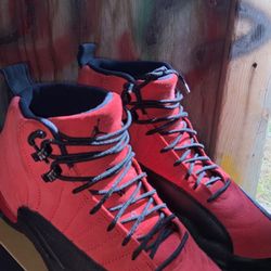 Jordan 12s 190$