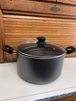 Large pot