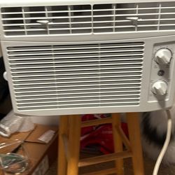 A/C Wall Unit