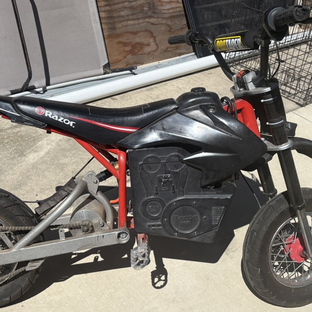 Modded Razor Handebars 72 V Modded Razor for Sale in Encinitas, CA - OfferUp