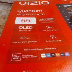 Vizio 55"  Quantum 4k QLED SMART TV