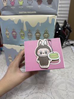 Chestnut Macaron Labubu 