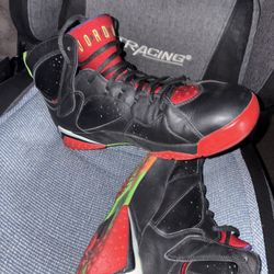 Jordan Retro 7 Marvin the Martian Size:10 Used