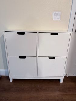 White 4-Door Shoe Cabinet
