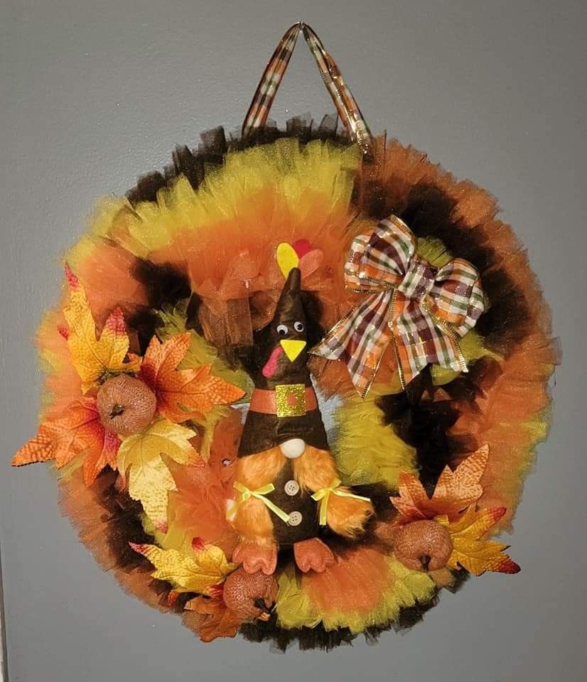 Fall/Thanksgiving Tulle Gnome Wreath