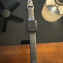 Apple Watch Series 7