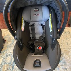 Britax Infant Car Seat And Bases