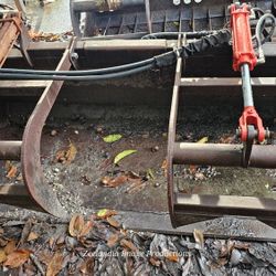 GRAPPLE FOR SKIDSTEER 