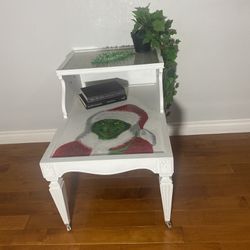 Grinch End Table 