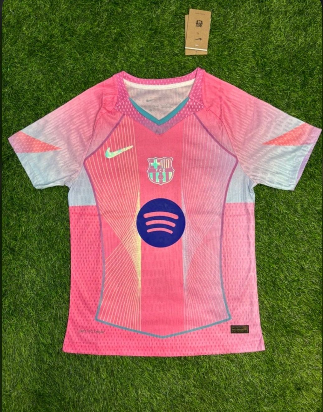Famous Barcelona Pink Jersey Lamine Yamal #10