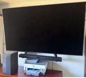 LG NanoCell 70" + LG Soundbar 2.1 Bass + Wall Mount