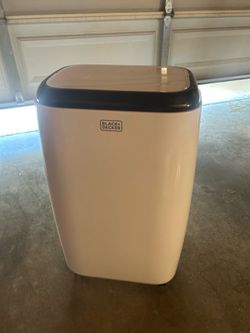 Black and decker AC