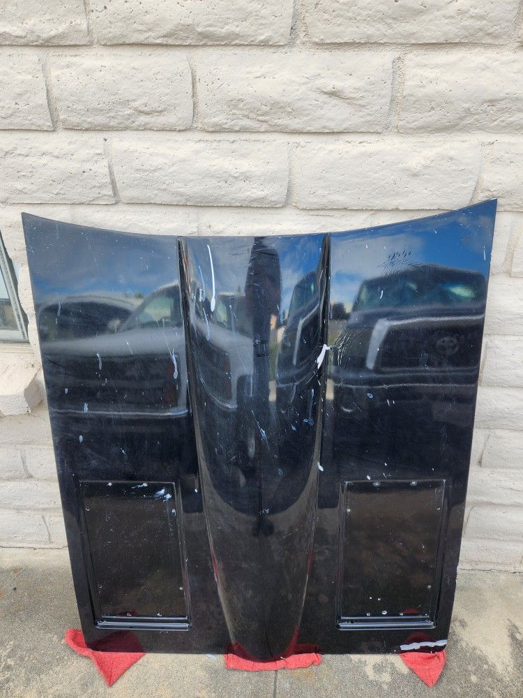 Chevy Corvette hood 1964.