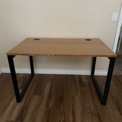 UPLIFT Seated Height O-Leg Table 48x30