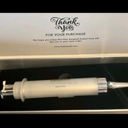 Luminous Las Vegas Non-Surgical Instant Face Lift | 13g/0.46 Oz | New In Box