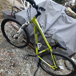 29’ Mongoose Maintain Bike