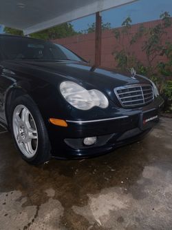 Mercedes-Benz 2002
