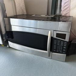 GE Profile Microwave