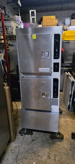 CLEVELAND NATURAL GAS 2 DOOR CONVECTION STEAMER