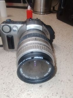 Vintage Canon EOS IX 35mm Camera