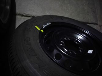 1 New Toyota tundra 5 lugs spare rim and new Tire 100% Bridgestone 255-70-18