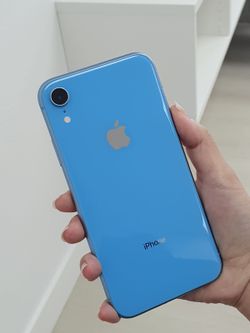 iPhone XR 6.1" (Unlocked) 256GB Good Blue