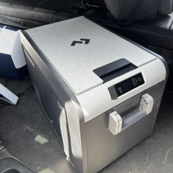 Dometic CFX3 45 Refrigerator Cooler