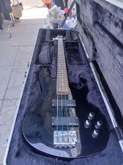 Schecter Diamond Omen 4-string active BASS Made in Korea