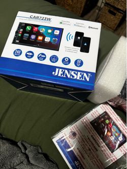 Jensen Car723w