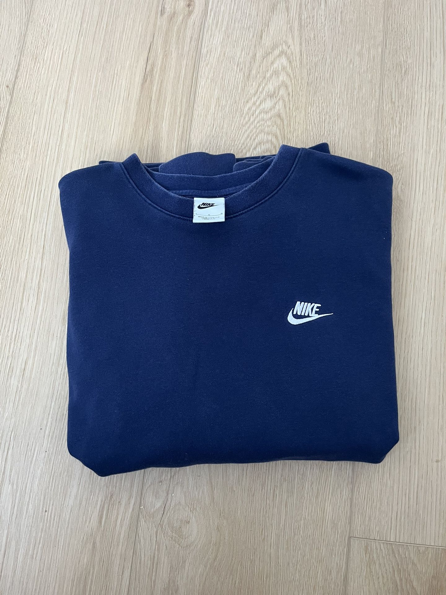 Nike crew neck sweatshirt