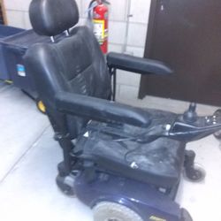 Pronto electric wheelchair great condition needs batteries