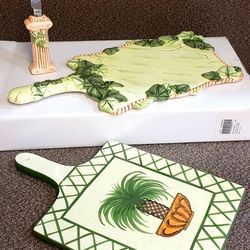 2 Ceramic Decorative Charcuterie Boards with Ceramic Colum Cheese Knife 9in x 15in & 7.5in x 12.5in 