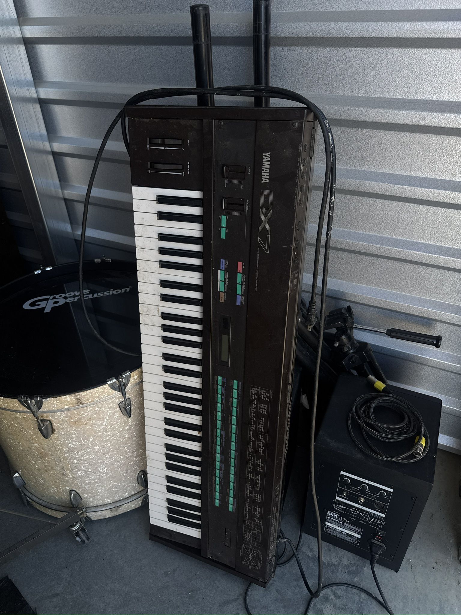 Yamaha Dx7 Piano / Synthesizer