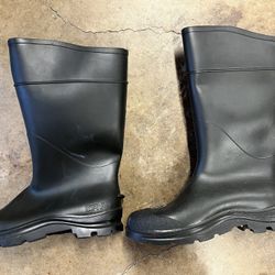 Servus Rubber Boots Mens Size 12 Black Pull On Mud Rain Snow Winter USA Made